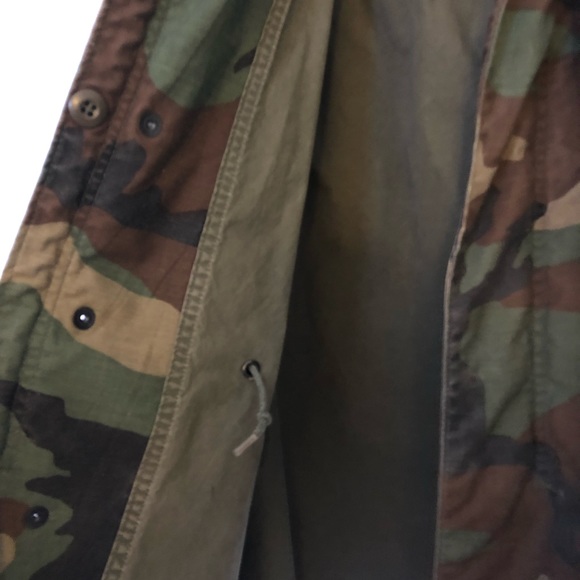 ๐HP๐Vintage US Army Camouflage Field Jacket with Military Insignia- SM-Reg - Picture 3 of 9